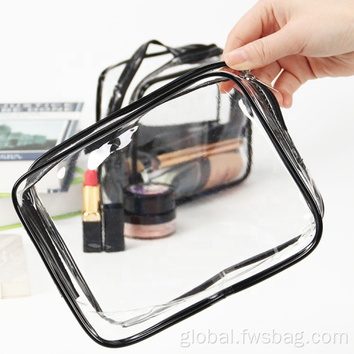 China Transparent pvc cosmetic bag clear make up pouch Supplier